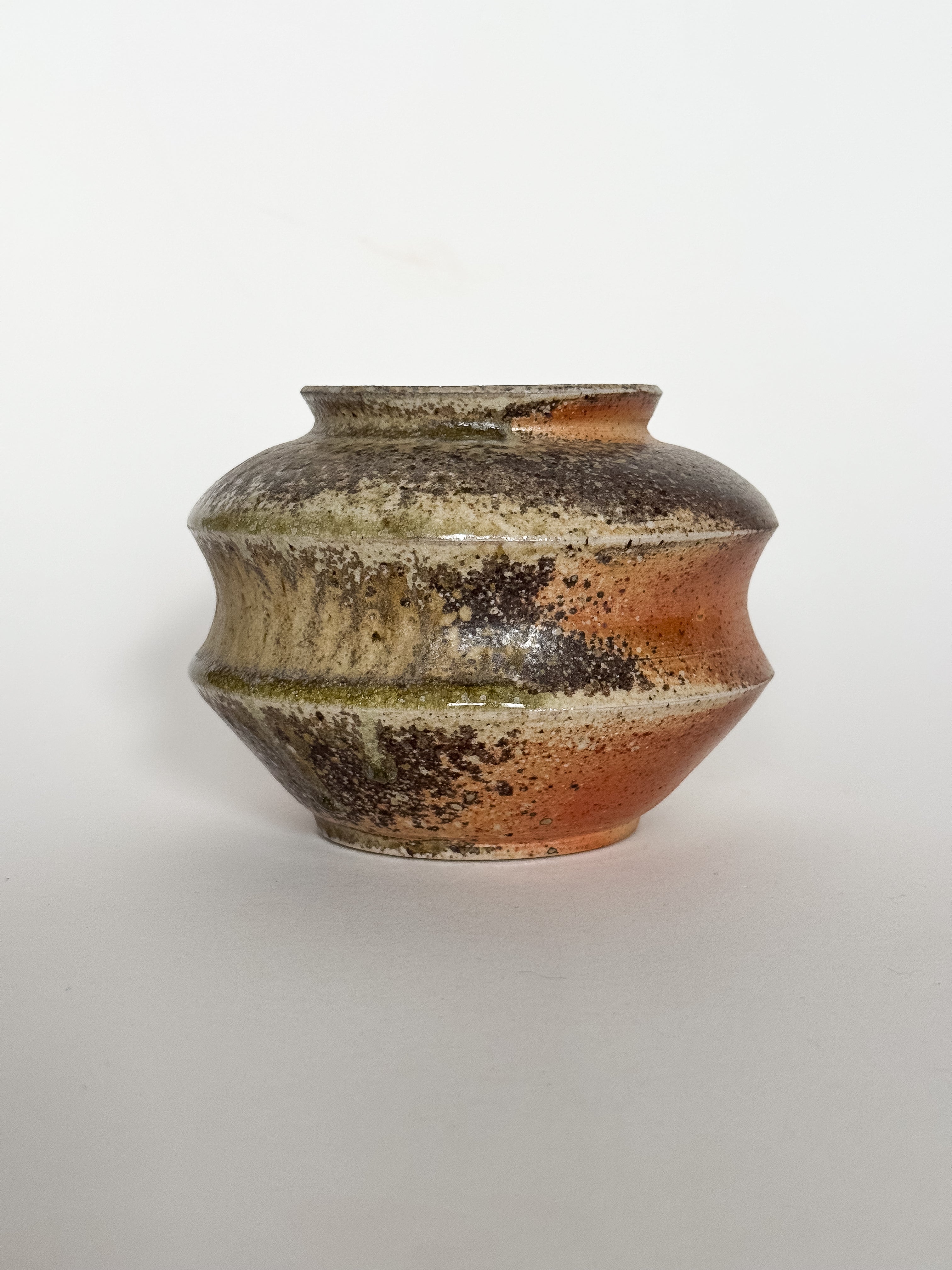 Woodfire Saucer Vase