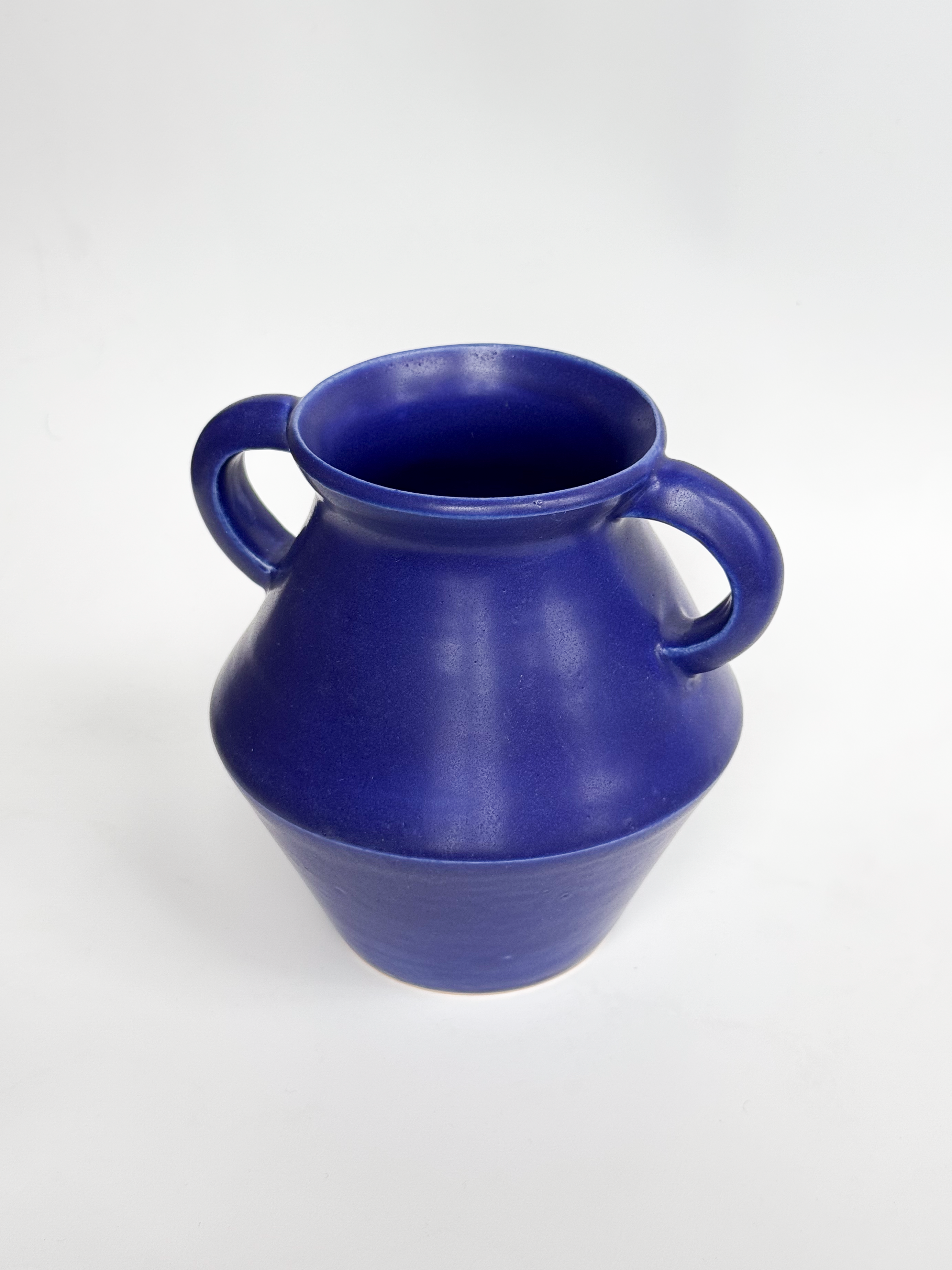 Dark Blue Diamond Vase